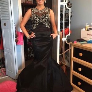 Black dress size 0